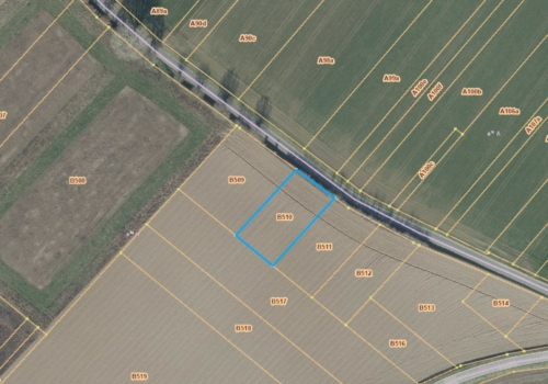 Landbouwgrond van 15 are te Landen (Ezemaal)