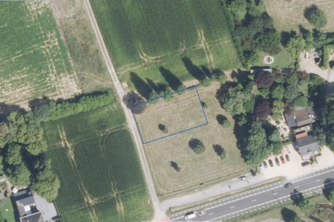 PERCEEL LANDBOUWGROND TE KOOP VIA MEDEDINGINGSPROCEDURE