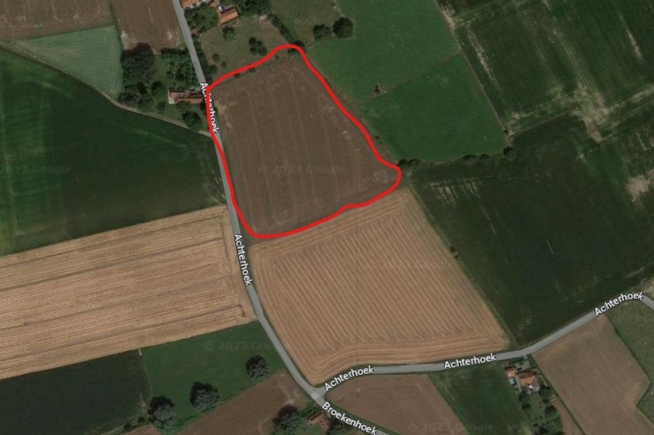 Landbouwgrond Zwevegem (Moen) te koop