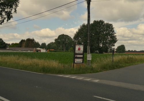 Landbouwgrond, goed gelegen te Weelde.